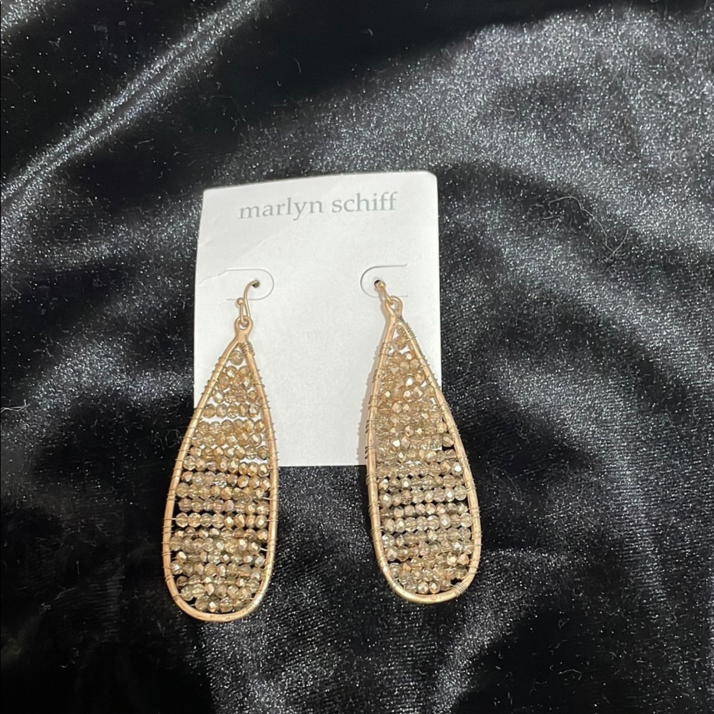 NEW Marlyn Schiff Elongated Long Teardrop Gold Crystals Beads Earring